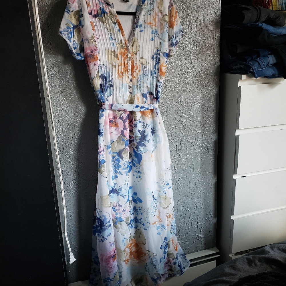 L Robert Louis Floral Dress